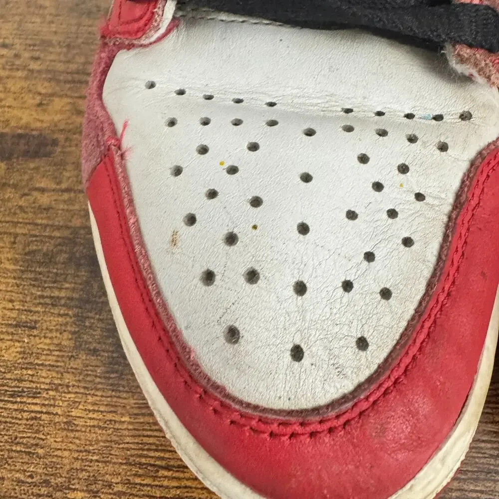 Jordan 1 Retro OG x Marvel High Next Chapter Size 7.5